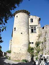 ch&acirc;teau roman