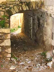 village médiéval, ste euphémie, drôme provençale