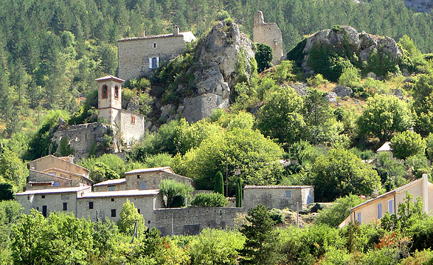 vieux village de sahune